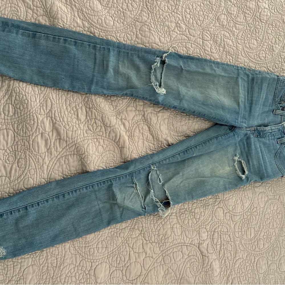 Distressed Blue Madewell Skinny Jeans